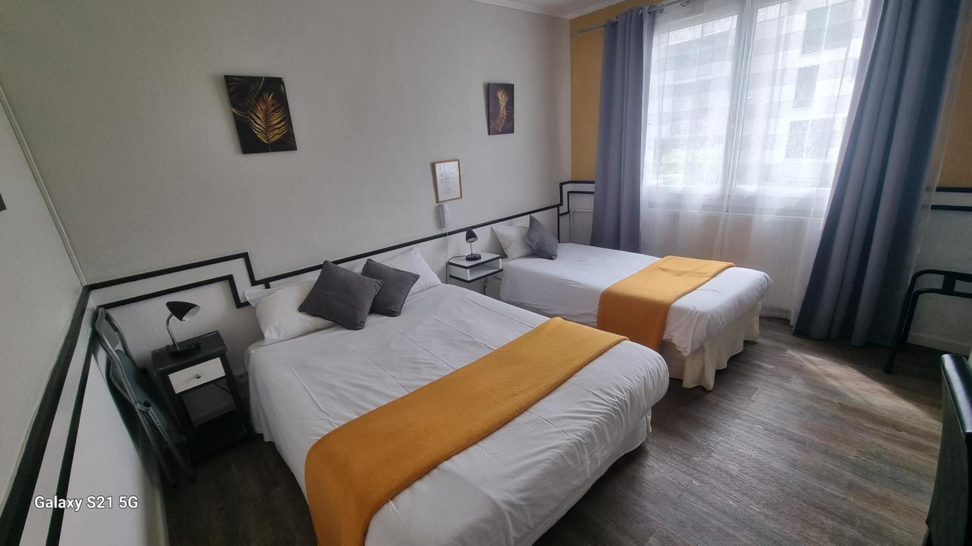 Hotel Du Tricastin Pierrelatte Luaran gambar