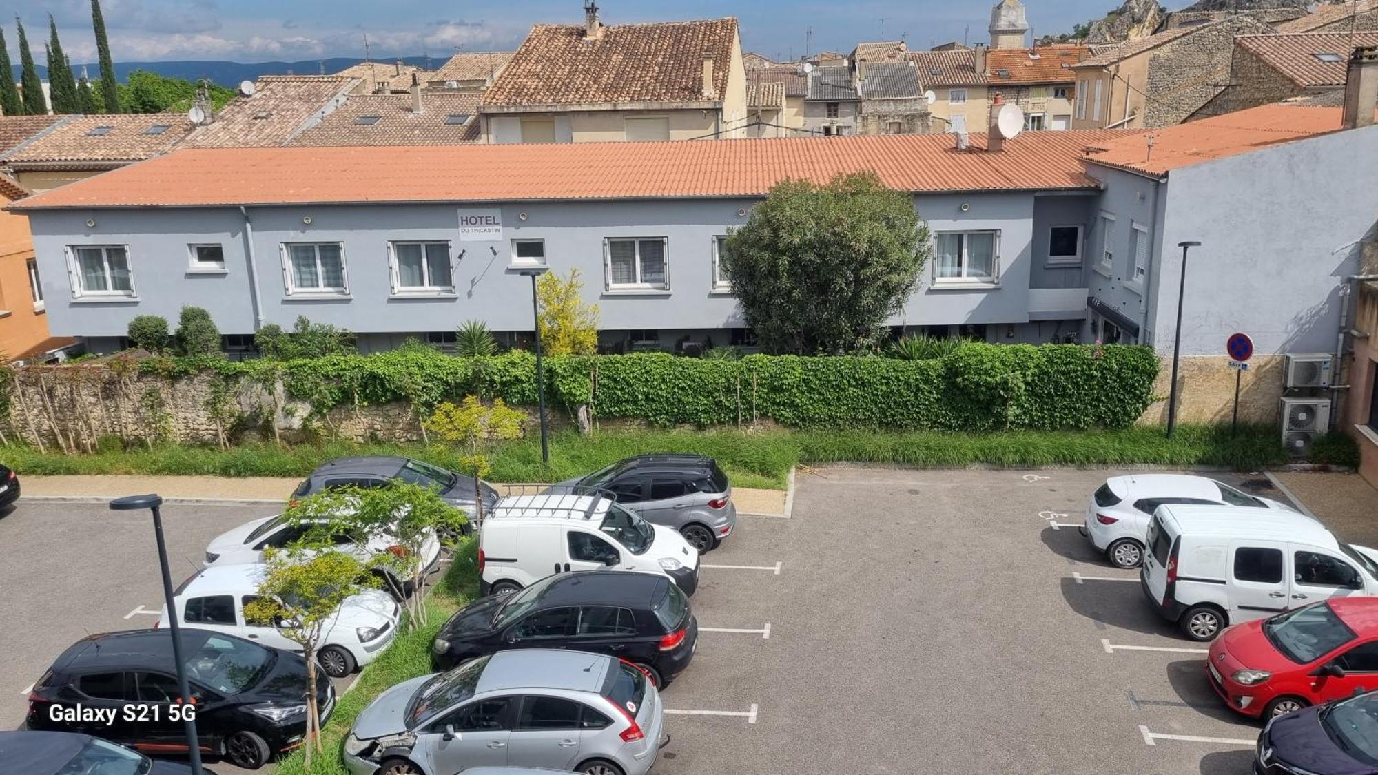 Hotel Du Tricastin Pierrelatte Luaran gambar